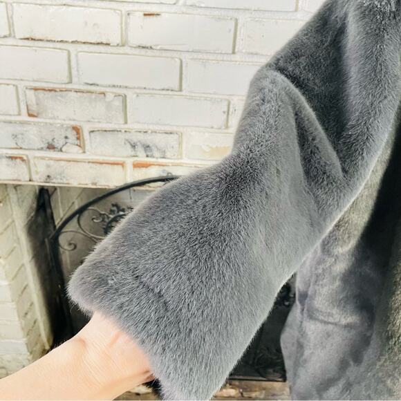 Grey Luxury Faux Fur Fall Winter Trending Street Style Long Coat Jacket Size Lg - Picture 3 of 9
